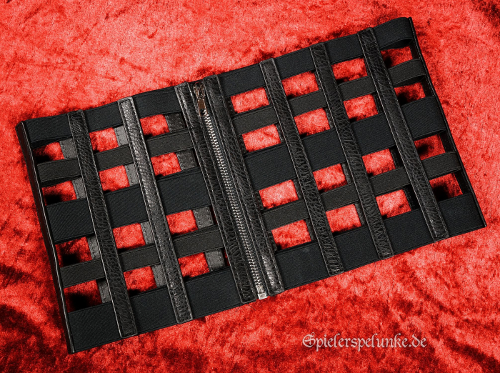 Preview: Harnisch Miedergürtel in Gitteroptik aus elastischen Gummibändern und Stäbchen aus Kunstleder, Reißverschluss