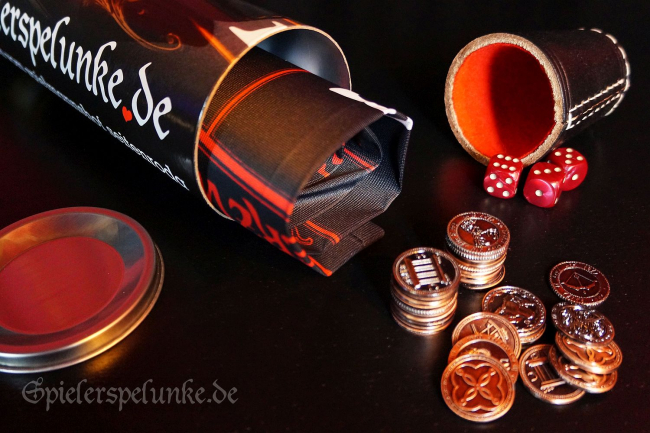 historisches Glücksspiel im Stil der Belle Epoque aus der Boutique Burlesque